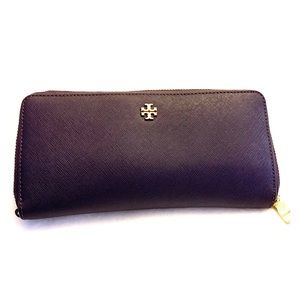 Authentic Tory Burch passport wallet Purple